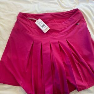 NWT Vineyard Vines girl performance skirt